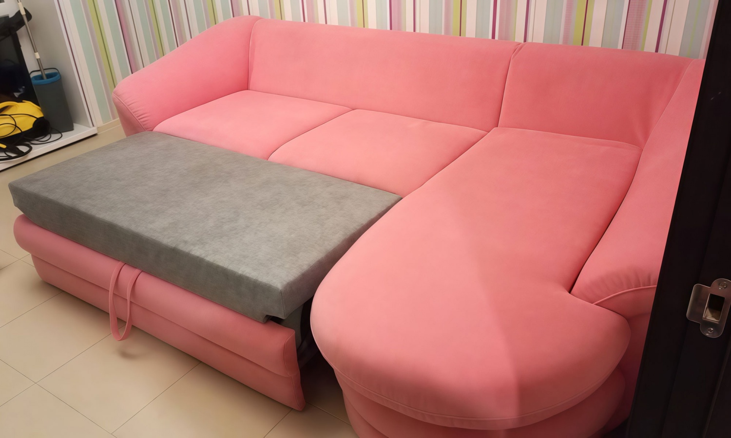 Угловой диван Диона 200х125, дельфин, ППУ, ящик, выбор обивки, левый купить в Москве