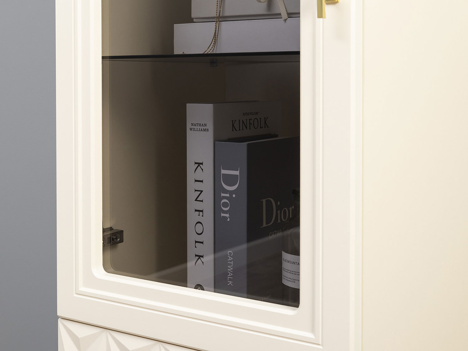 Шкаф-витрина Марион 16.397.01, Слоновая кость купить в Москве