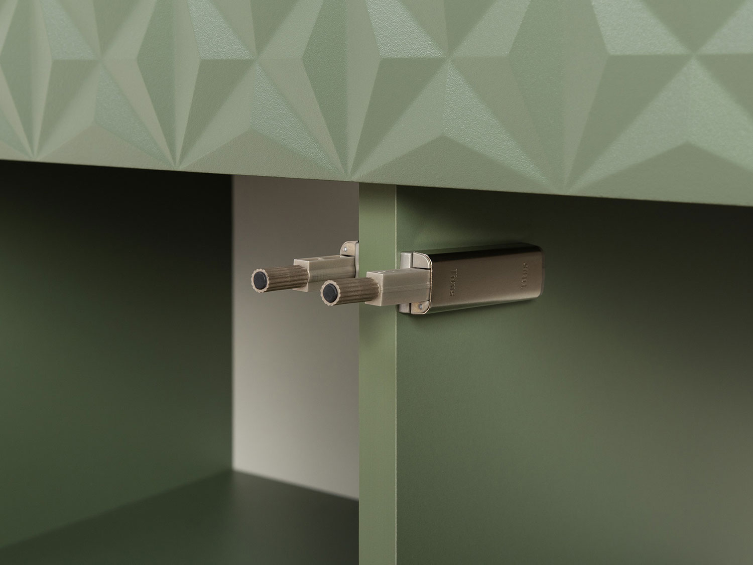 Шкаф-витрина Марион 16.397.02, Дымчатый зеленый / Олива шагрень купить в Москве