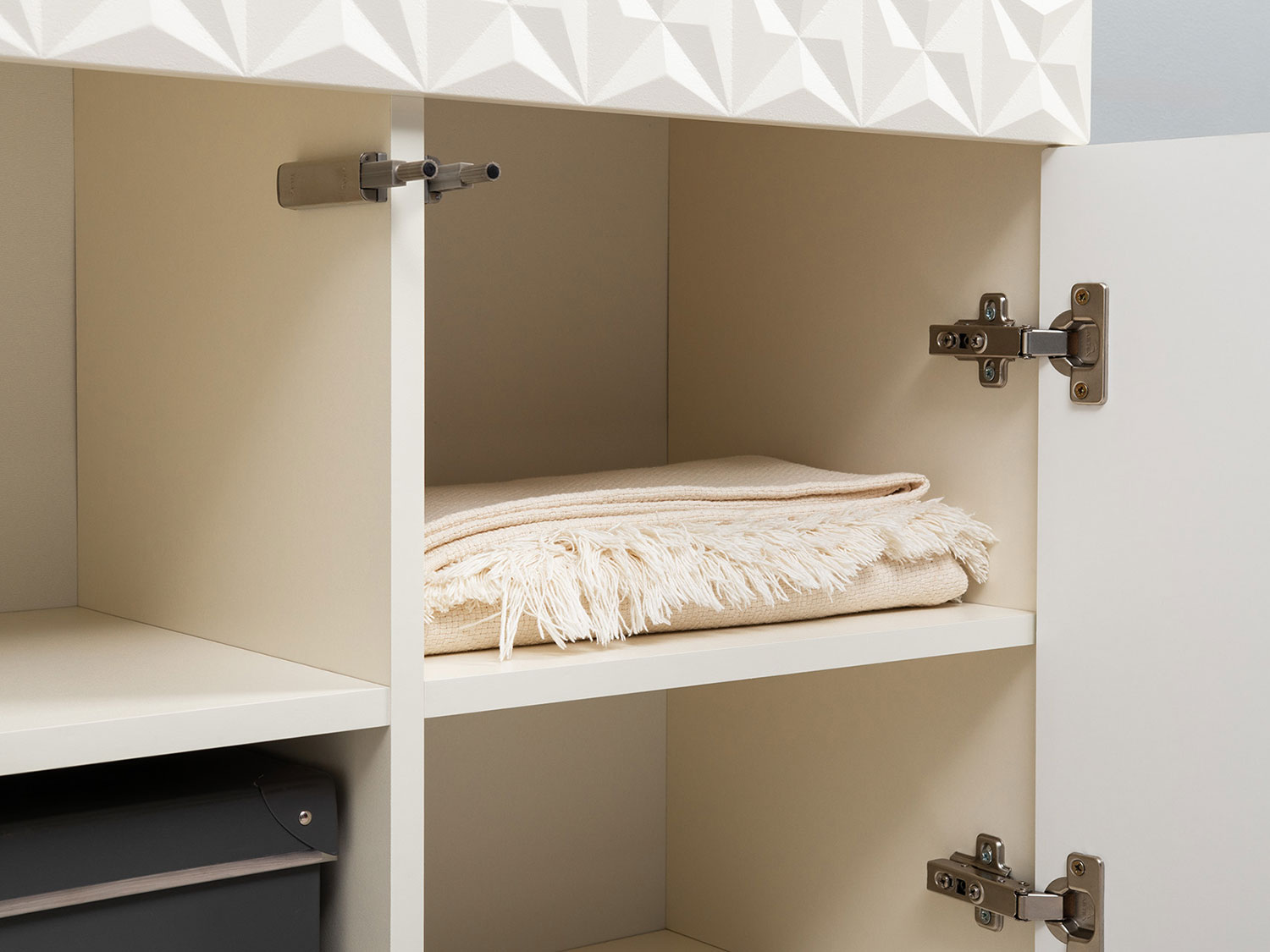 Шкаф-витрина Марион 16.397.02, Слоновая кость купить в Москве