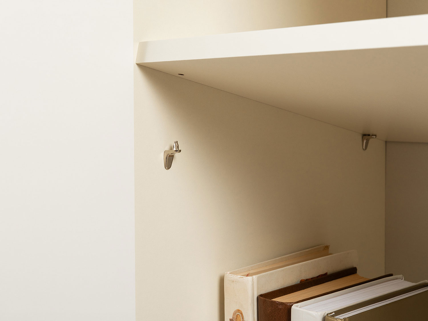 Шкаф-пенал Марион 16.333.01, Слоновая кость купить в Москве