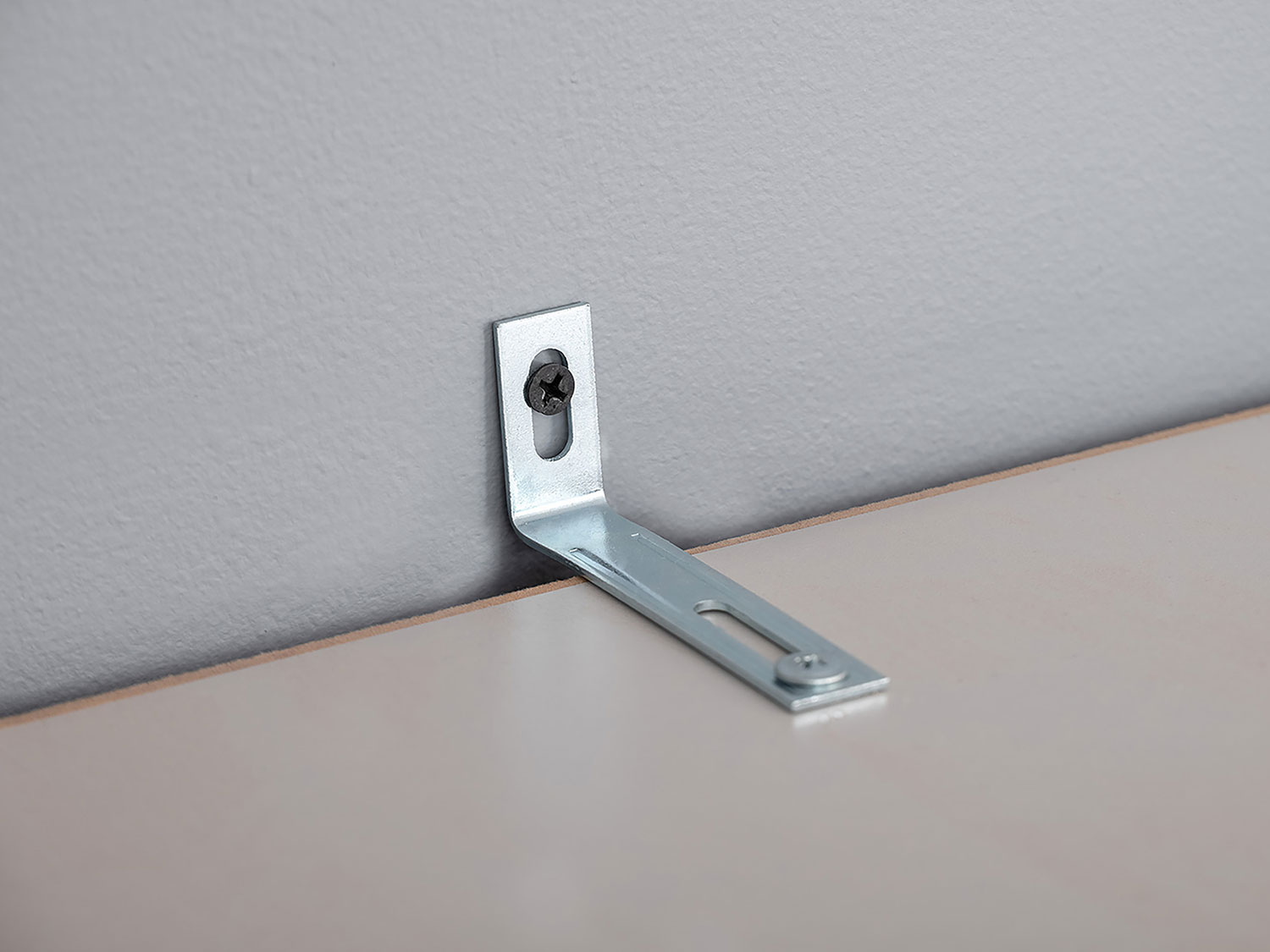 Шкаф-пенал Ричфорд 16.327.01 купить в Москве