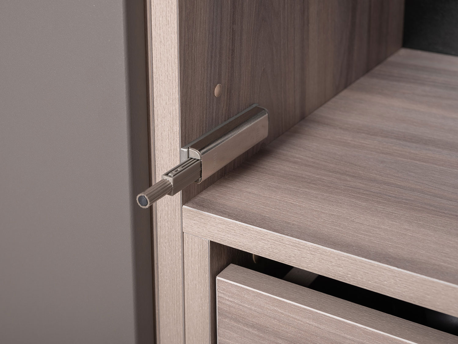 Шкаф-витрина Роквуд 16.322.04 купить в Москве