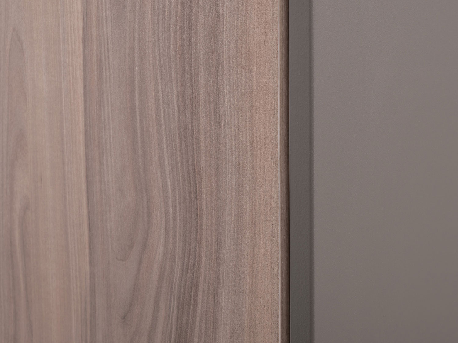 Шкаф-пенал Роквуд 16.322.03, Эмили Блаш + Графит мягкая шагрень купить в Москве