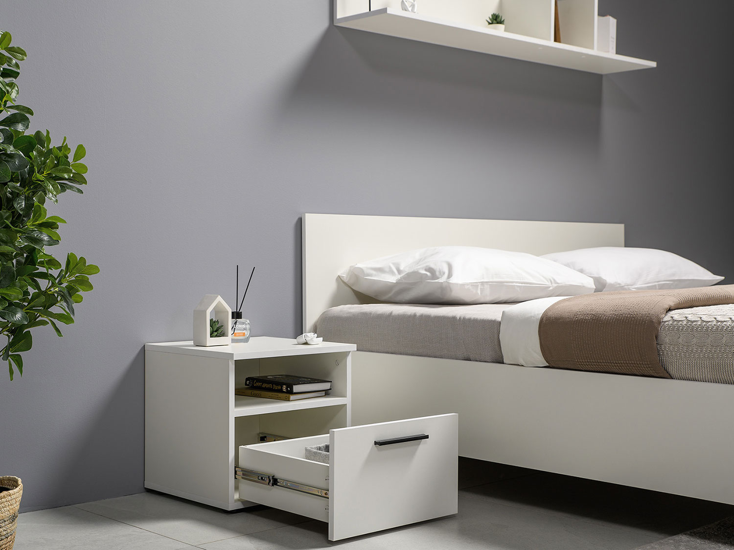 Тумба прикроватная Эйр 16.12, белый шагрень купить в Москве